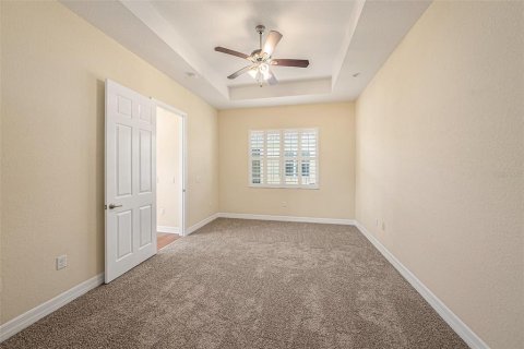 House in New Port Richey, Florida 3 bedrooms, 158.77 sq.m. № 1806541 - photo 17