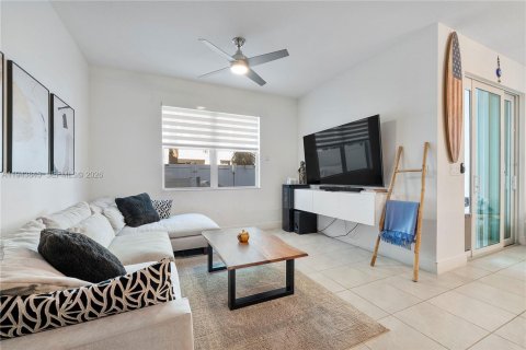 Touwnhouse à louer à Deerfield Beach, Floride: 3 chambres, 171.13 m2 № 2000614 - photo 29