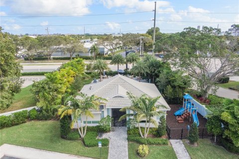 Touwnhouse à louer à Deerfield Beach, Floride: 3 chambres, 171.13 m2 № 2000614 - photo 6