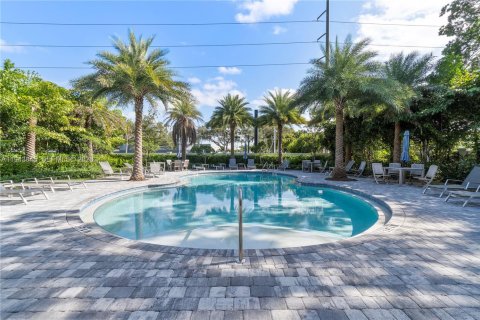 Touwnhouse à louer à Deerfield Beach, Floride: 3 chambres, 171.13 m2 № 2000614 - photo 9