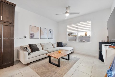 Touwnhouse à louer à Deerfield Beach, Floride: 3 chambres, 171.13 m2 № 2000614 - photo 28