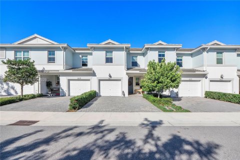Touwnhouse à louer à Deerfield Beach, Floride: 3 chambres, 171.13 m2 № 2000614 - photo 18