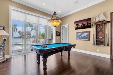 House in Palm Harbor, Florida 4 bedrooms, 727.98 sq.m. № 2233267 - photo 29