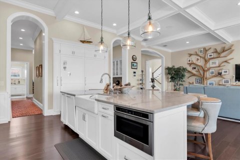 House in Palm Harbor, Florida 4 bedrooms, 727.98 sq.m. № 2233267 - photo 19