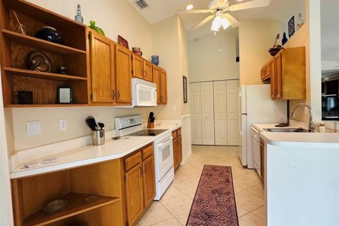 Casa en venta en Lake Suzy, Florida, 2 dormitorios, 134.62 m2 № 2234337 - foto 11