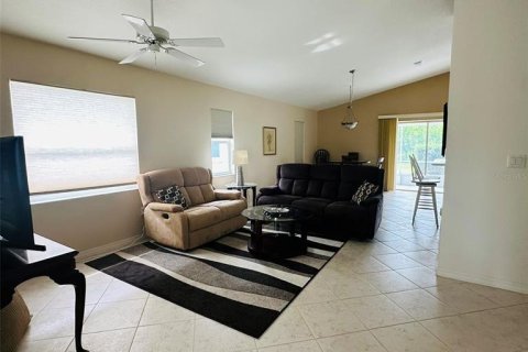 Casa en venta en Lake Suzy, Florida, 2 dormitorios, 134.62 m2 № 2234337 - foto 8
