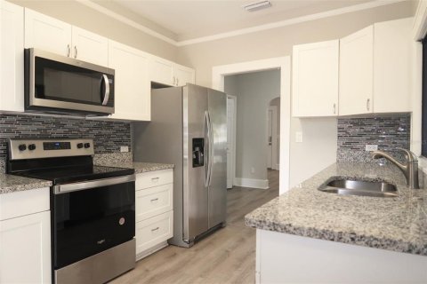 Casa en venta en Saint Petersburg, Florida, 3 dormitorios, 141.58 m2 № 1919806 - foto 15