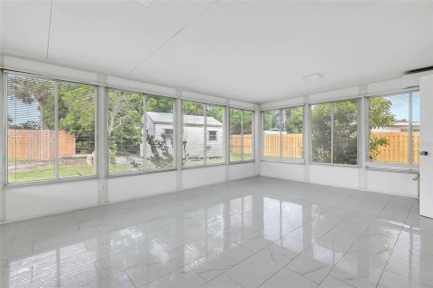 Casa en venta en Bradenton, Florida, 3 dormitorios, 129.32 m2 № 1916043 - foto 16