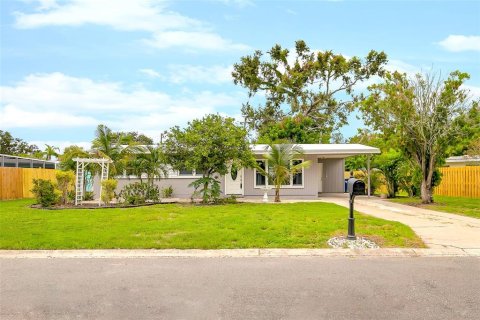 Villa ou maison à vendre à Bradenton, Floride: 3 chambres, 129.32 m2 № 1916043 - photo 1