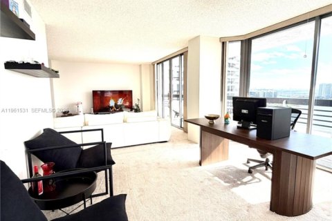 Condo in Aventura, Florida, 2 bedrooms  № 2080838 - photo 8