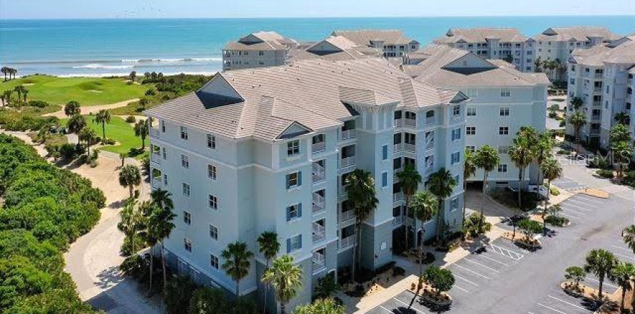Condo in Palm Coast, Florida, 3 bedrooms № 1536123