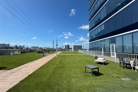 Oficina en alquiler en Miami, Florida № 1229156 - foto 1
