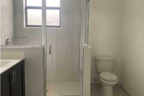 Touwnhouse à vendre à Homestead, Floride: 3 chambres, 133.97 m2 № 2021950 - photo 6