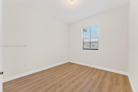 Townhouse in Homestead, Florida 3 bedrooms, 133.97 sq.m. № 2021950 - photo 21