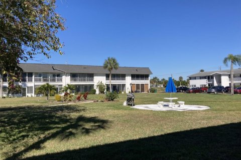 Condo in Bradenton, Florida, 1 bedroom  № 1899174 - photo 20