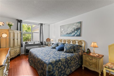 Condo in Lauderdale Lakes, Florida, 1 bedroom  № 2153384 - photo 19