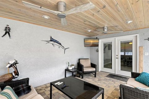 House in Sarasota, Florida 3 bedrooms, 130.06 sq.m. № 2353519 - photo 20