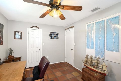 House in Sarasota, Florida 3 bedrooms, 130.06 sq.m. № 2353519 - photo 17
