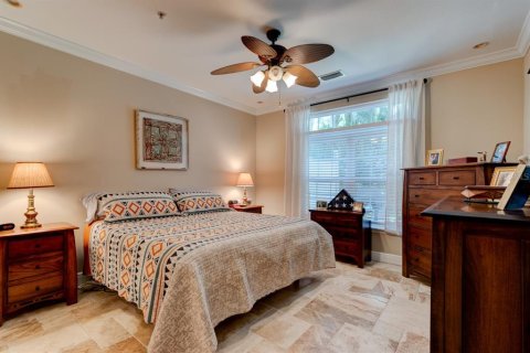 Townhouse in New Smyrna Beach, Florida 3 bedrooms, 160.35 sq.m. № 2100978 - photo 16
