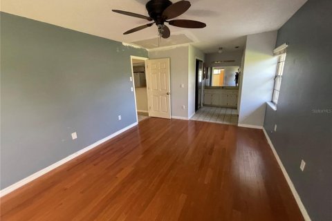House in Lakeland, Florida 3 bedrooms, 139.91 sq.m. № 1841636 - photo 10