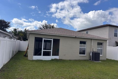 Villa ou maison à vendre à Gibsonton, Floride: 3 chambres, 137.68 m2 № 2416285 - photo 3
