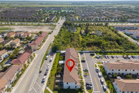 Townhouse in Homestead, Florida 3 bedrooms, 123.37 sq.m. № 1994138 - photo 6