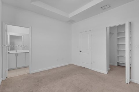 Townhouse in Homestead, Florida 3 bedrooms, 123.37 sq.m. № 1994138 - photo 20