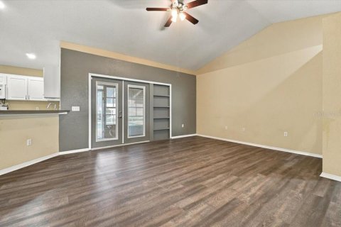 Villa ou maison à vendre à Winter Haven, Floride: 3 chambres, 160.54 m2 № 2425716 - photo 6