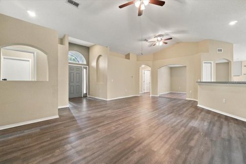 Villa ou maison à vendre à Winter Haven, Floride: 3 chambres, 160.54 m2 № 2425716 - photo 9