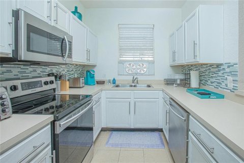 Купить таунхаус в Дэвенпорт, Флорида 11 комнат, 138.61м2, № 1906549 - фото 7