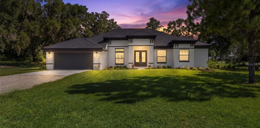 Casa en Lecanto, Florida 4 dormitorios, 230.3 m2 № 2295102
