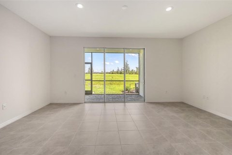 Townhouse in Bradenton, Florida 3 bedrooms, 166.3 sq.m. № 2218004 - photo 18