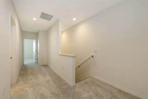 Townhouse in Bradenton, Florida 3 bedrooms, 166.3 sq.m. № 2218004 - photo 24