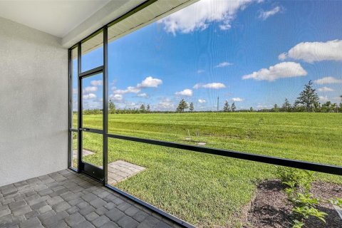 Townhouse in Bradenton, Florida 3 bedrooms, 166.3 sq.m. № 2218004 - photo 19
