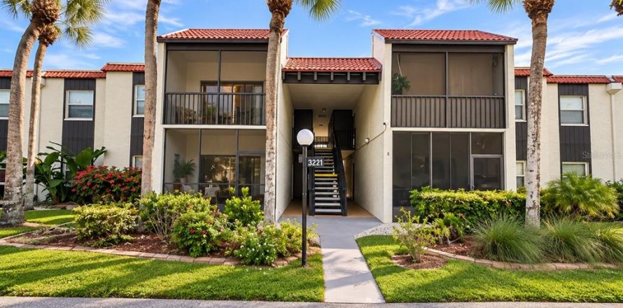 Condominio en Sarasota, Florida, 2 dormitorios  № 2353545