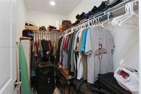 Купить таунхаус в Хомстед, Флорида 3 спальни, 120.96м2, № 2005404 - фото 22