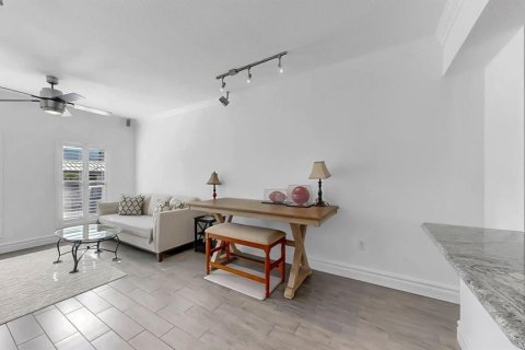 Copropriété à vendre à Tampa, Floride: 1 chambre, 70.61 m2 № 1912871 - photo 18