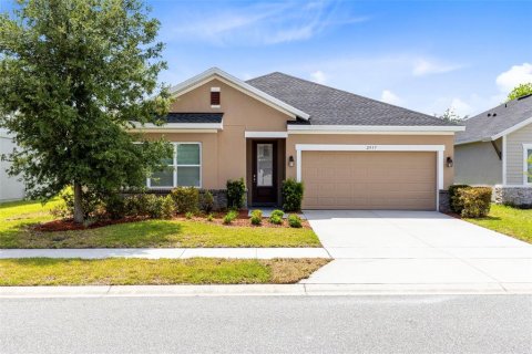 Villa ou maison à Clermont, Floride 4 chambres, 200.39 m2 № 2149375