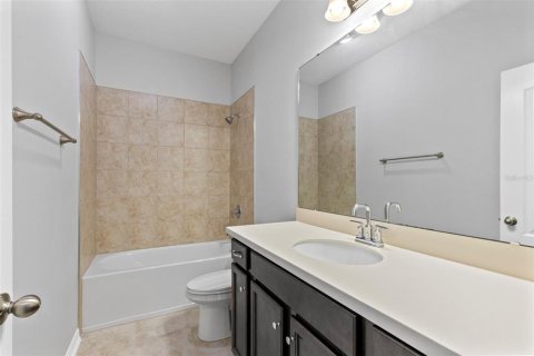 Villa ou maison à vendre à Clermont, Floride: 4 chambres, 200.39 m2 № 2149375 - photo 21