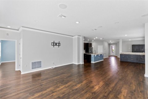Villa ou maison à vendre à Clermont, Floride: 4 chambres, 200.39 m2 № 2149375 - photo 11