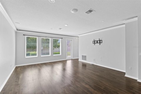 Villa ou maison à vendre à Clermont, Floride: 4 chambres, 200.39 m2 № 2149375 - photo 12