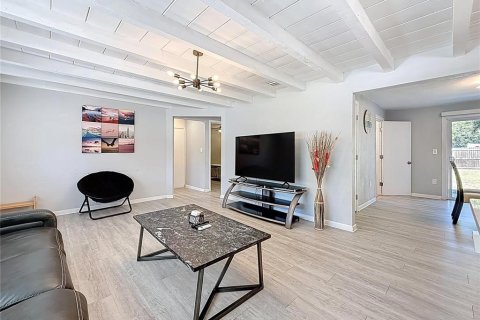 Casa en alquiler en Clearwater, Florida, 3 dormitorios, 144.93 m2 № 2197538 - foto 6
