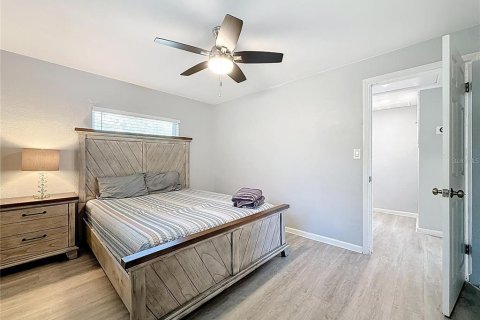 Casa en alquiler en Clearwater, Florida, 3 dormitorios, 144.93 m2 № 2197538 - foto 19