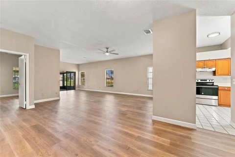 Villa ou maison à vendre à Orlando, Floride: 2 chambres, 148.09 m2 № 2435074 - photo 12