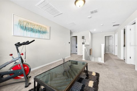 Casa en venta en Winter Haven, Florida, 4 dormitorios, 219.62 m2 № 2103606 - foto 23
