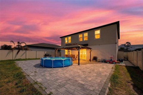 Casa en venta en Winter Haven, Florida, 4 dormitorios, 219.62 m2 № 2103606 - foto 12