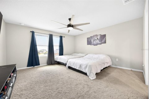 Casa en venta en Winter Haven, Florida, 4 dormitorios, 219.62 m2 № 2103606 - foto 18