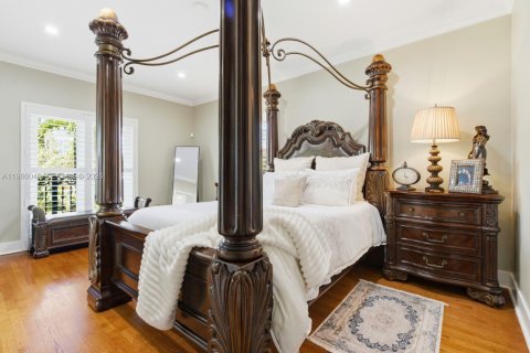 Купить виллу или дом в Корал-Гейблс, Флорида 3 спальни, № 2048764 - фото 23