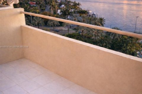 Copropriété à vendre à North Bay Village, Floride: 1 chambre, 60.94 m2 № 2046131 - photo 5