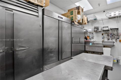 Купить коммерческую недвижимость в Маргит, Флорида № 2035084 - фото 13